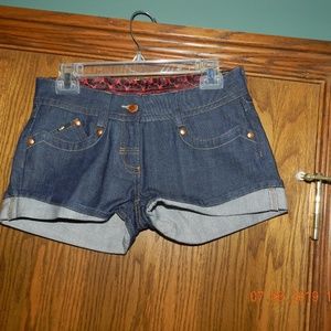 NWT Women's Melting Pot Jean Shorts